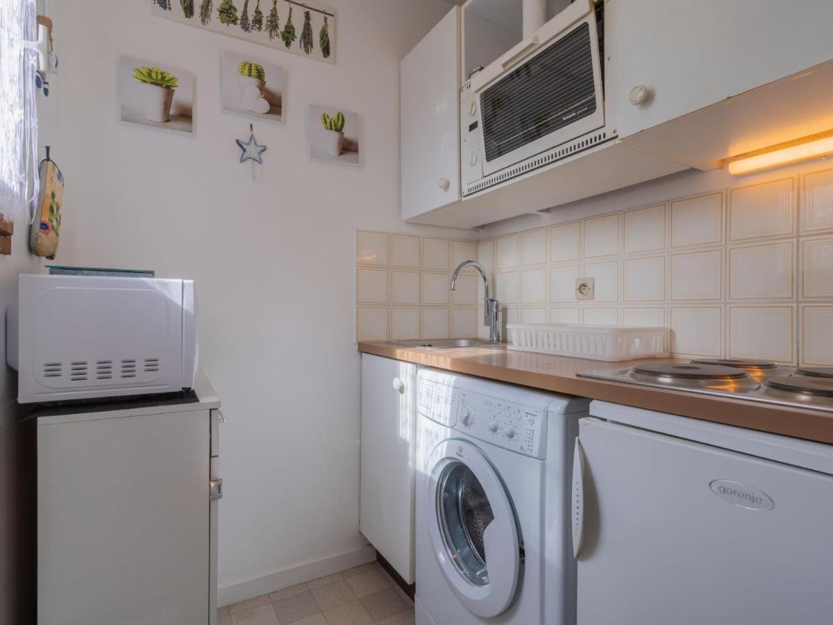 Apartment Les Sylvestres By Interhome